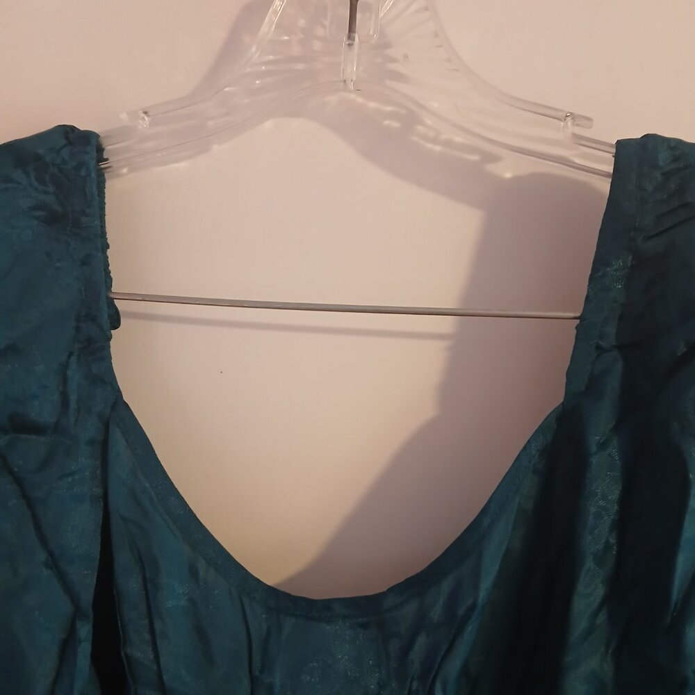 Band of the Free Women's Camille Crossover Crop Top SZ M NWT Teal - Picture 6 of 13